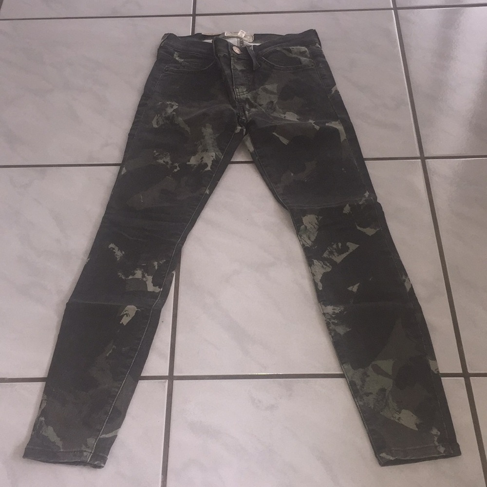 New with tags current Elliot the stiletto skinny